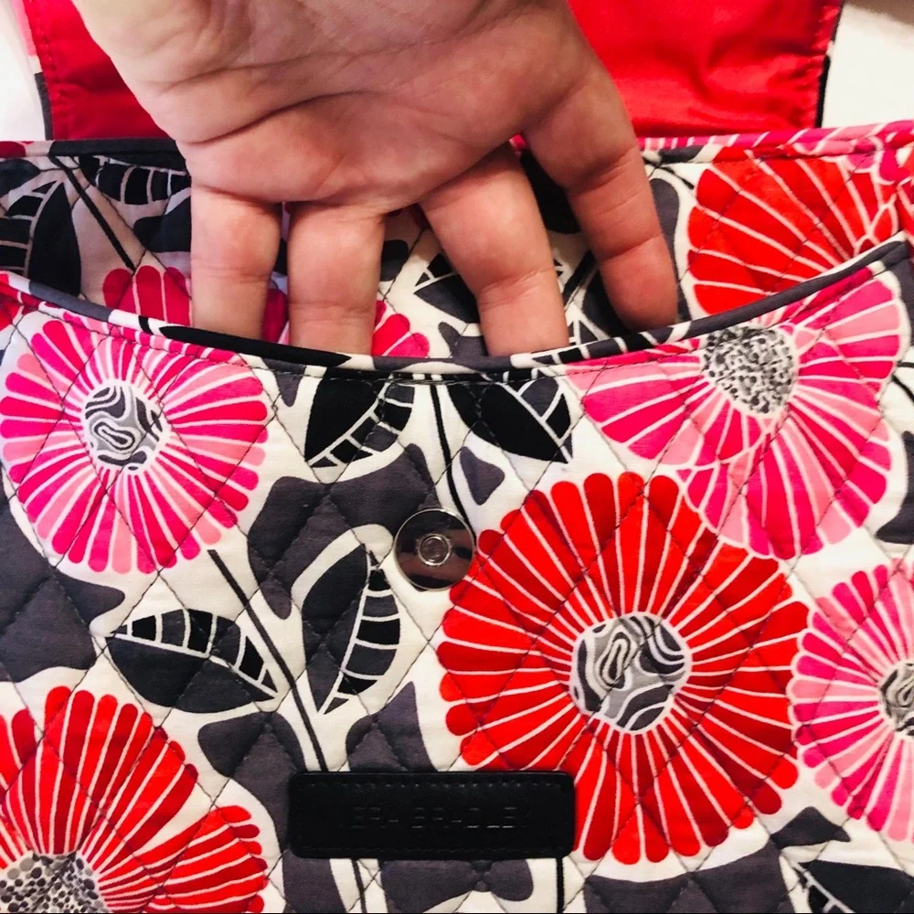 Vera Bradley Red and Pink Floral Purse - Picture 5 of 6
